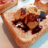 イチジクジャムとりんごグミのチョコ珈琲トースト